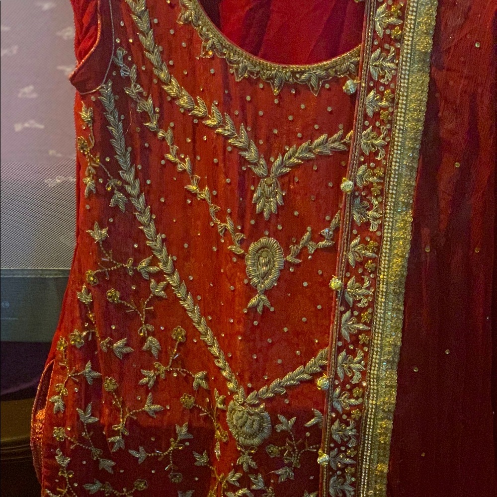 Wedding wear Pakistani indian in red color